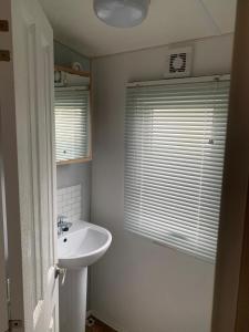波斯考尔Phoenix caravan hire, Trecco bay的相册照片