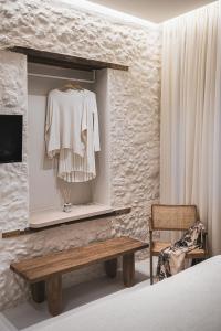 TV a/nebo společenská místnost v ubytování Amelia Luxury Living Dorotheou Old Town , Chania