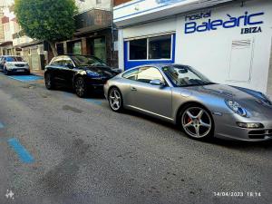 Zdjęcie z galerii obiektu Hostal Baleàric w mieście San Antonio