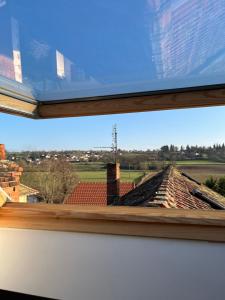 Fotografie z fotogalerie ubytování T3 en duplex logement entier v destinaci Charlieu