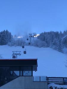 MountApart Ski in - Ski out - Sommercard zum halben Preis - Gültig von Juli bis September 2025 v zimě