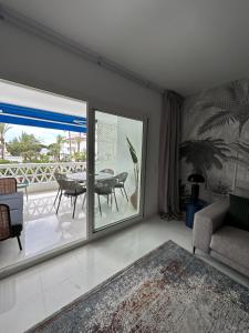 En balkong eller terrass på JP dream house 3 bedroom apartments in Puerto Banus