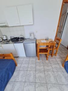 Kuchyň nebo kuchyňský kout v ubytování VILLA VRACHOS Preveza