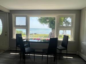 Φωτογραφία από το άλμπουμ του Lake Front Lower Unit σε Fair Haven