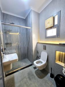 Ένα μπάνιο στο The Stay