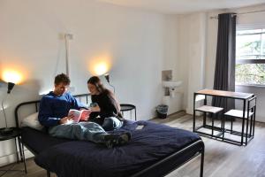 Postel nebo postele na pokoji v ubytování Urbany Hostel London 18-40 Years Old