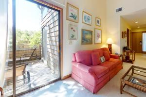 Gallery image of 4468 Windswept Villa Woodland View in Kiawah Island