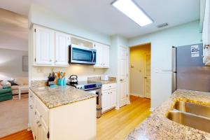 Gambar di galeri bagi 5550 Turtle Cove Lagoon View di Kiawah Island