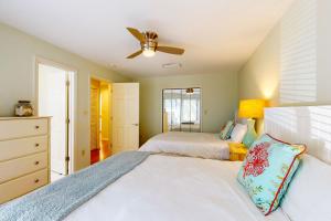 Gambar di galeri bagi 5550 Turtle Cove Lagoon View di Kiawah Island