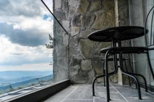 Balkon ili terasa u objektu Aspectus apartmani Divcibare