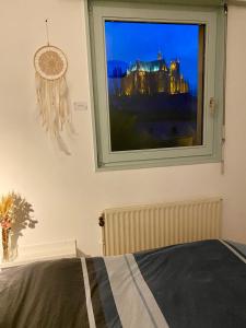 Une vue les pieds dans l'eau客房内的一张或多张床位