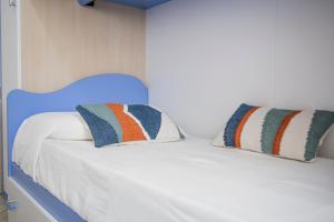 Postel nebo postele na pokoji v ubytování Blue Vista + 29 fotografií