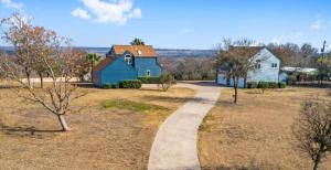 Budova, kde se prázdninový dům nachází