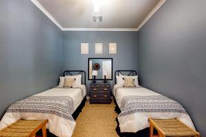 Кровать или кровати в номере Desert Blossom