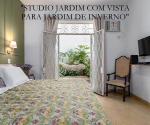 Кровать или кровати в номере STUDIOS URCA na rua da mureta da Urca