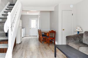 Χώρος καθιστικού στο Palm Villa @ The Reef