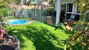 A piscina localizada em Privacy on Ti Tree ou nos arredores