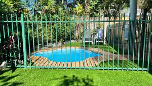A piscina localizada em Privacy on Ti Tree ou nos arredores