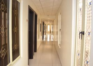 Mynd úr myndasafni af De Rigg Place - Alaka Estate, Surulere í Lagos