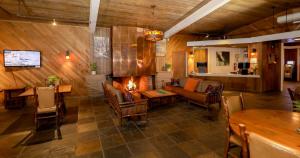 Posezení v ubytování Big Sur Lodge