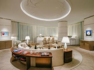 Area soggiorno di Lanson Place Causeway Bay, Hong Kong