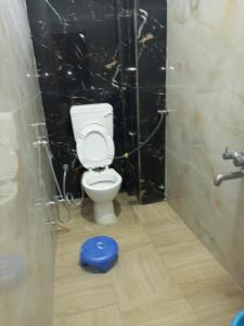 Et badeværelse på HOTEL HIMALAYA