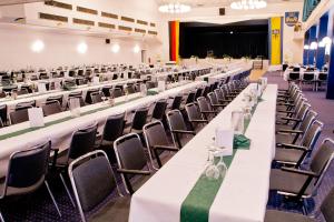 Zona business o sala conferenze di AVALON Hotelpark Königshof