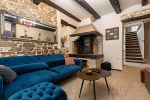 Gallery image of Holiday House 4 Season with jacuzzi, sauna and BBQ in Pazin