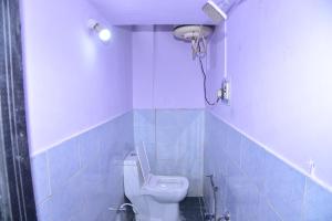 Vonios kambarys apgyvendinimo įstaigoje Private 2BHK HOMESTAY Mysore