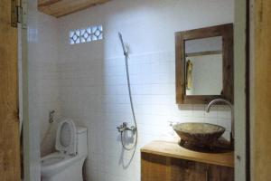 Koupelna v ubytování Di House Đà Lạt