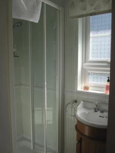 Ett badrum på Clayhill House Bed & Breakfast