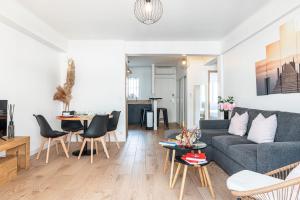 Appartement Le Marly - Happy Rentals tesisinde bir oturma alanı
