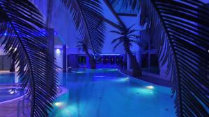 Bazén v ubytování Hotel Oskar Business & Spa nebo v jeho okolí