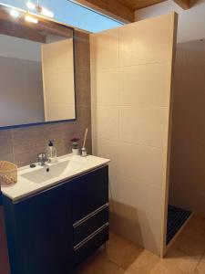 Koupelna v ubytování Hostal Espai Mediterrani