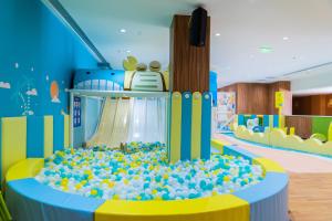 Fotografie z fotogalerie ubytování Shenzhen Marriott Hotel Golden Bay v destinaci Šen-čen