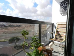 Μπαλκόνι ή βεράντα στο Vivienda La Majorera, tranquila , luminosa, acogedora