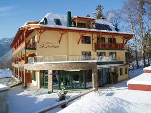 Villa Buchenhain през зимата