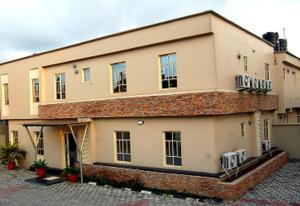 Gallery image of De Rigg Place - Alaka Estate, Surulere in Lagos