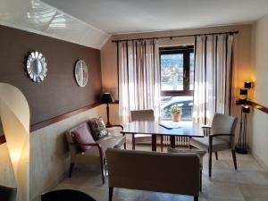 Posezení v ubytování Hostal Fuentefria