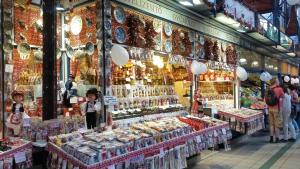 Supermarket alebo iný obchod pri apartmáne alebo v okolí