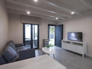 A television and/or entertainment centre at Casas Guemon