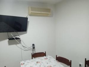 TV a/nebo společenská místnost v ubytování Apartman MARA