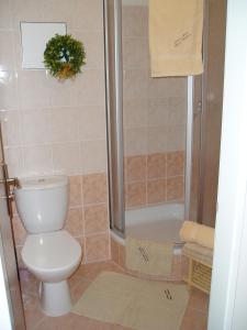 Kúpeľňa v ubytovaní Apartments Rokytka 112 a 208