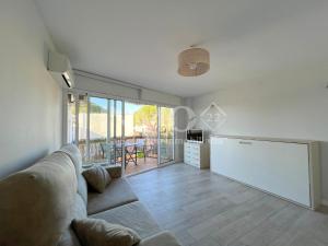 Fotografie z fotogalerie ubytování Estudio reformado en zona Regueral 123A - INMO22 v destinaci Cambrils