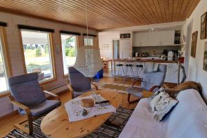 Posezení v ubytování Fantastiskt hus på fårö