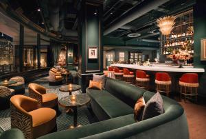 Beacon Grand, A Union Square Hotel的休息区