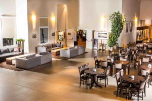 Afbeelding uit fotogalerij van Howard Johnson Resort Spa & Convention Center in Merlo