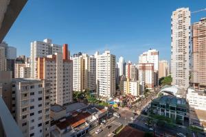 a view of a city with tall buildings at Onix Bueno Residence - ONX in Goiânia