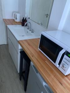 Η κουζίνα ή μικρή κουζίνα στο Mar y Cielo +33 φωτογραφίες