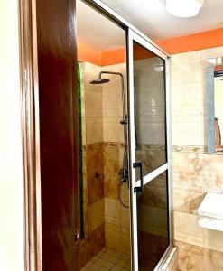 Un baño de Appart 3 Ch. Biteng Yaoundé